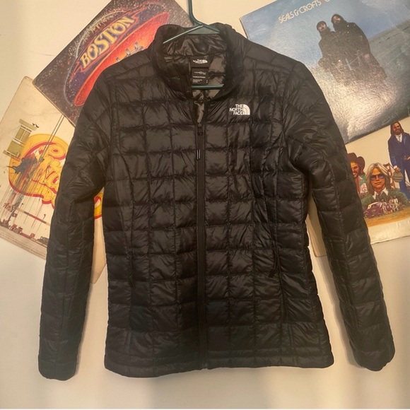 The North Face Black Thermoball Jacket - Picture 1 of 6